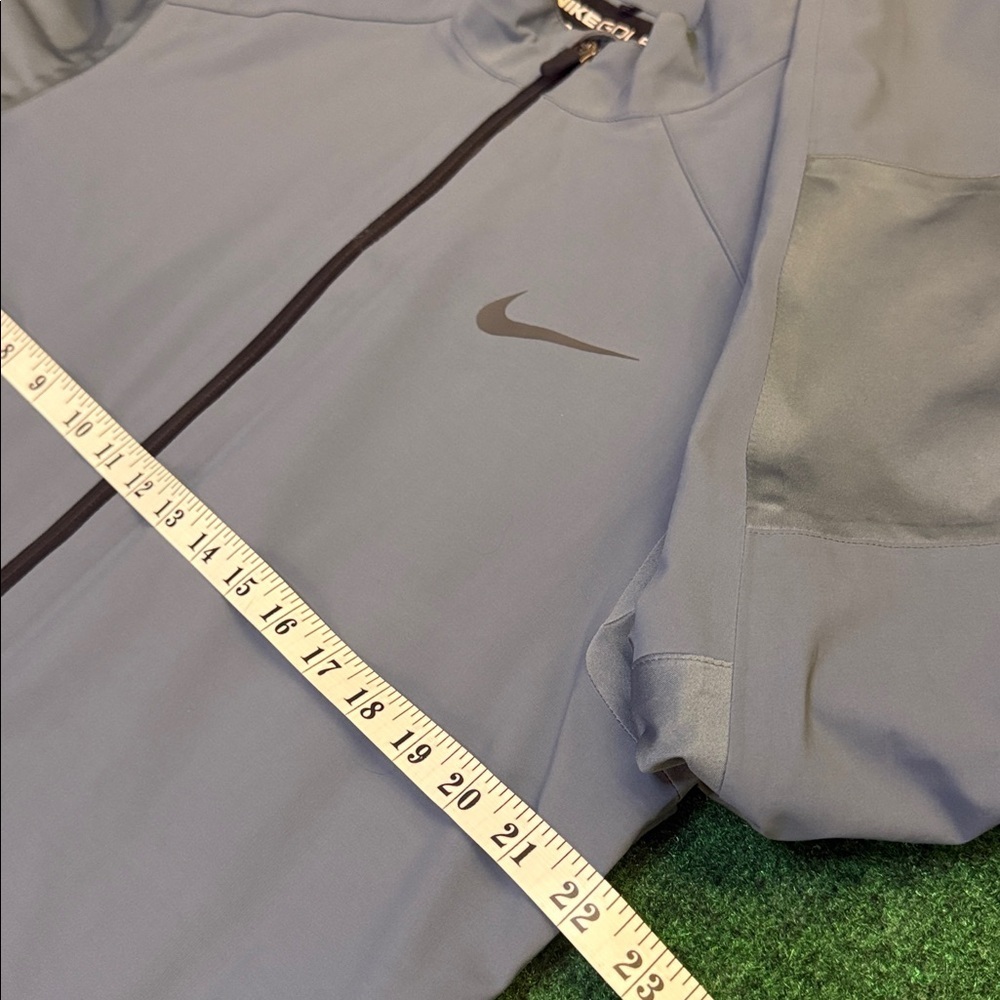 Nike Golf Storm-Fit Full Zip Weatherproof Jacket (Gray / Black Accents / Size M)